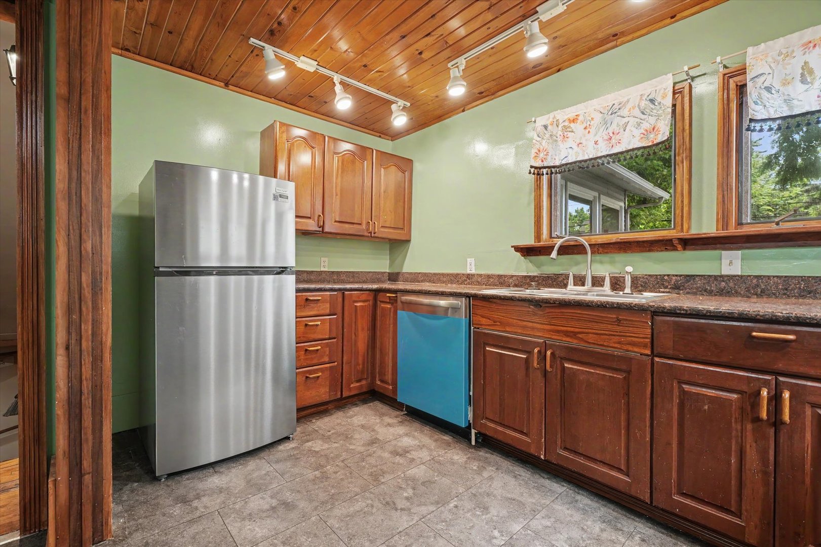 1209 West Church Street Champaign, IL 61821 - Photo 15 of 46
