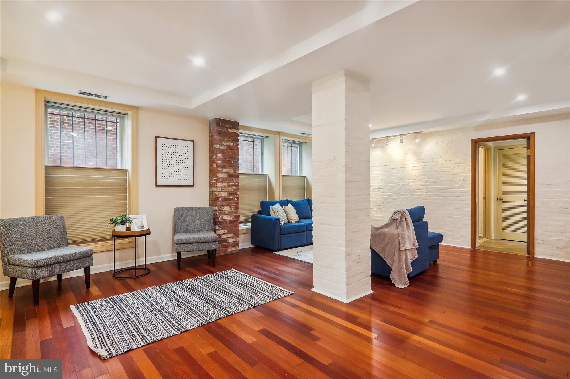 2038 18th Street Northwest, Unit T1 Washington, DC 20009 - Photo 11 of 42