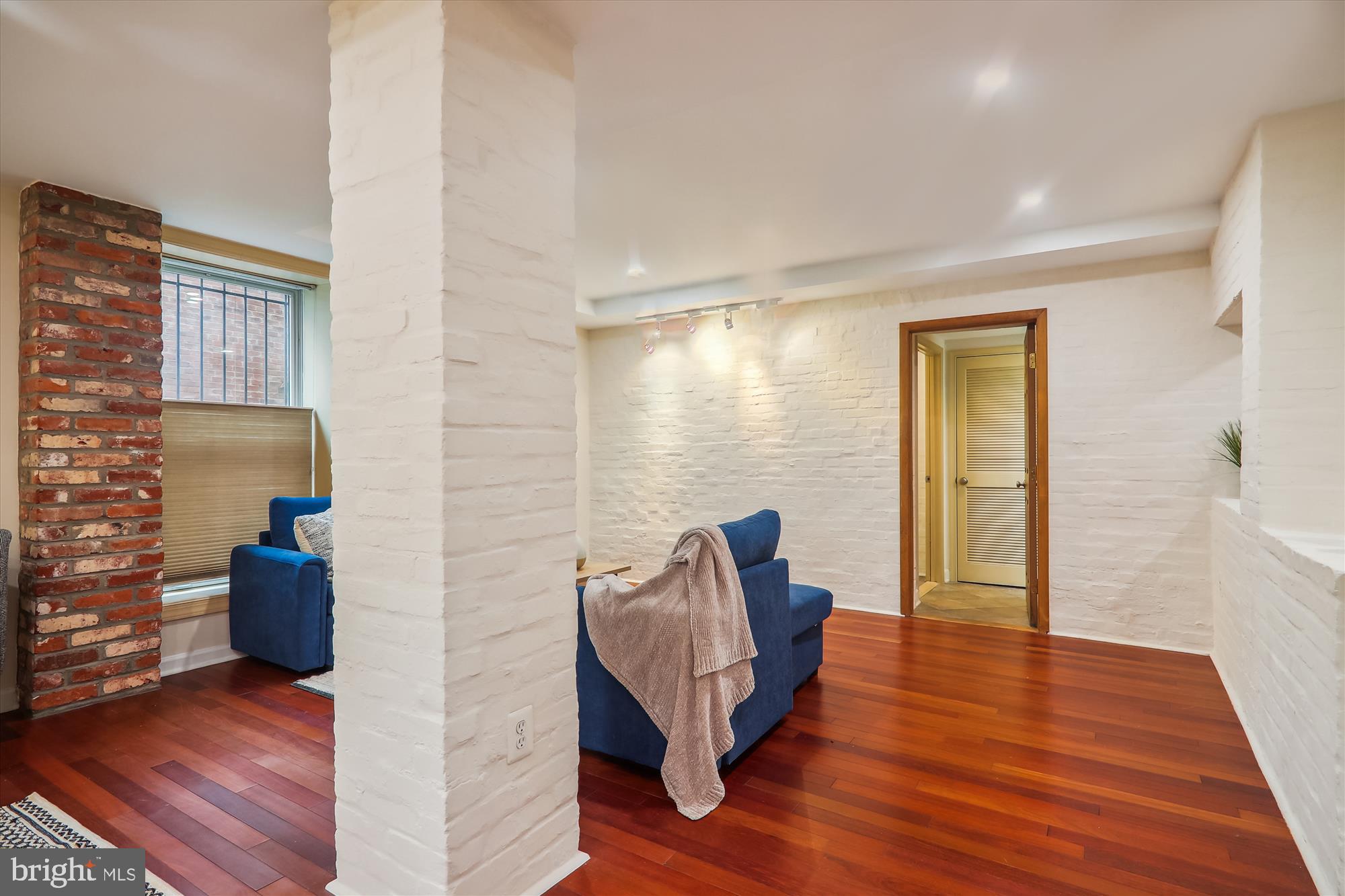 2038 18th Street Northwest, Unit T1 Washington, DC 20009 - Photo 13 of 42