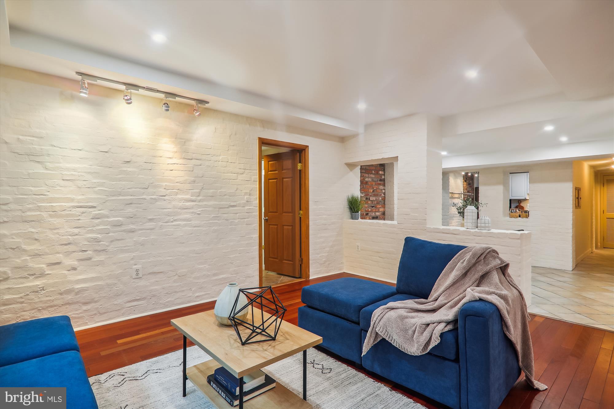 2038 18th Street Northwest, Unit T1 Washington, DC 20009 - Photo 15 of 42