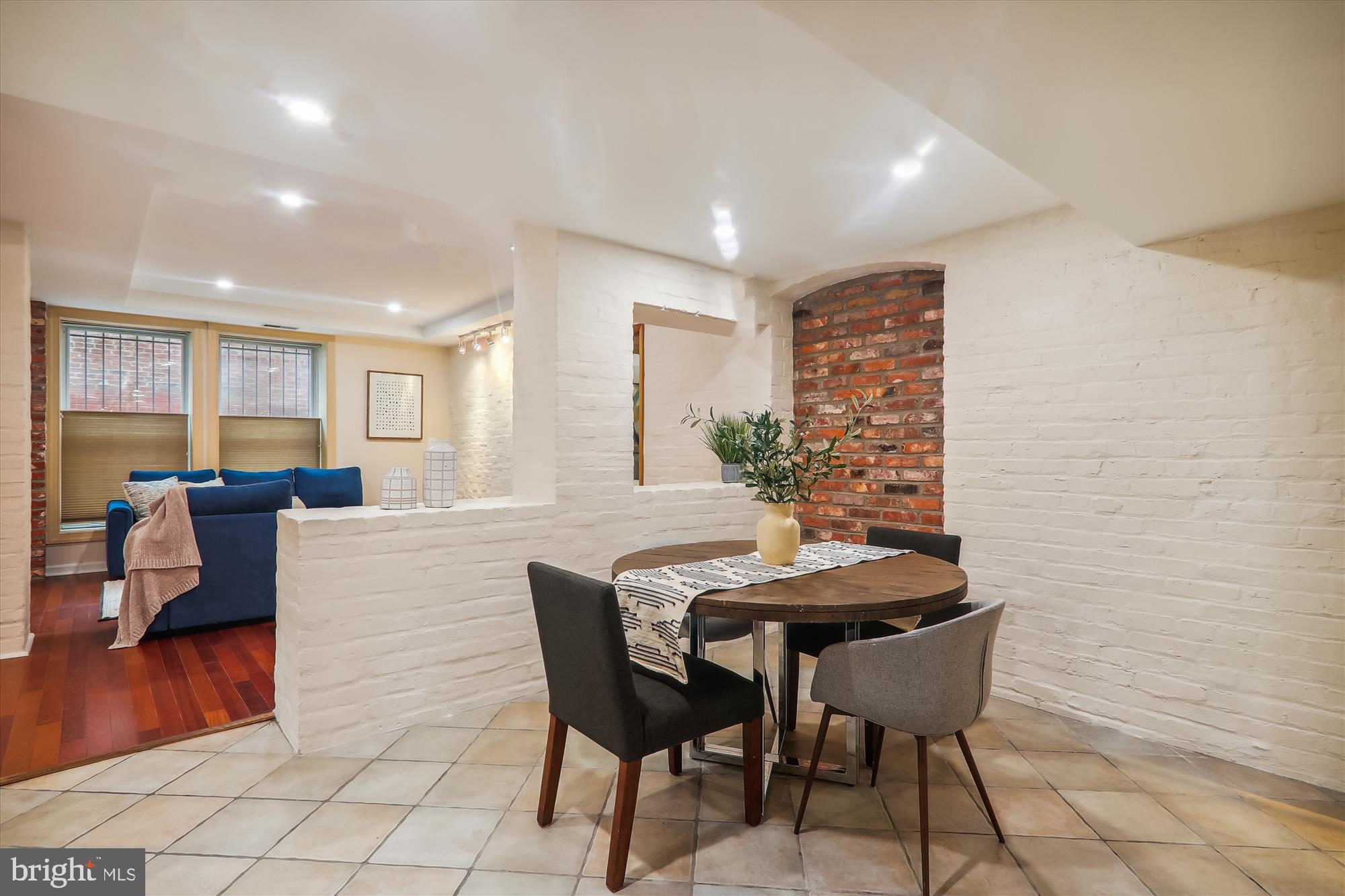 2038 18th Street Northwest, Unit T1 Washington, DC 20009 - Photo 16 of 42