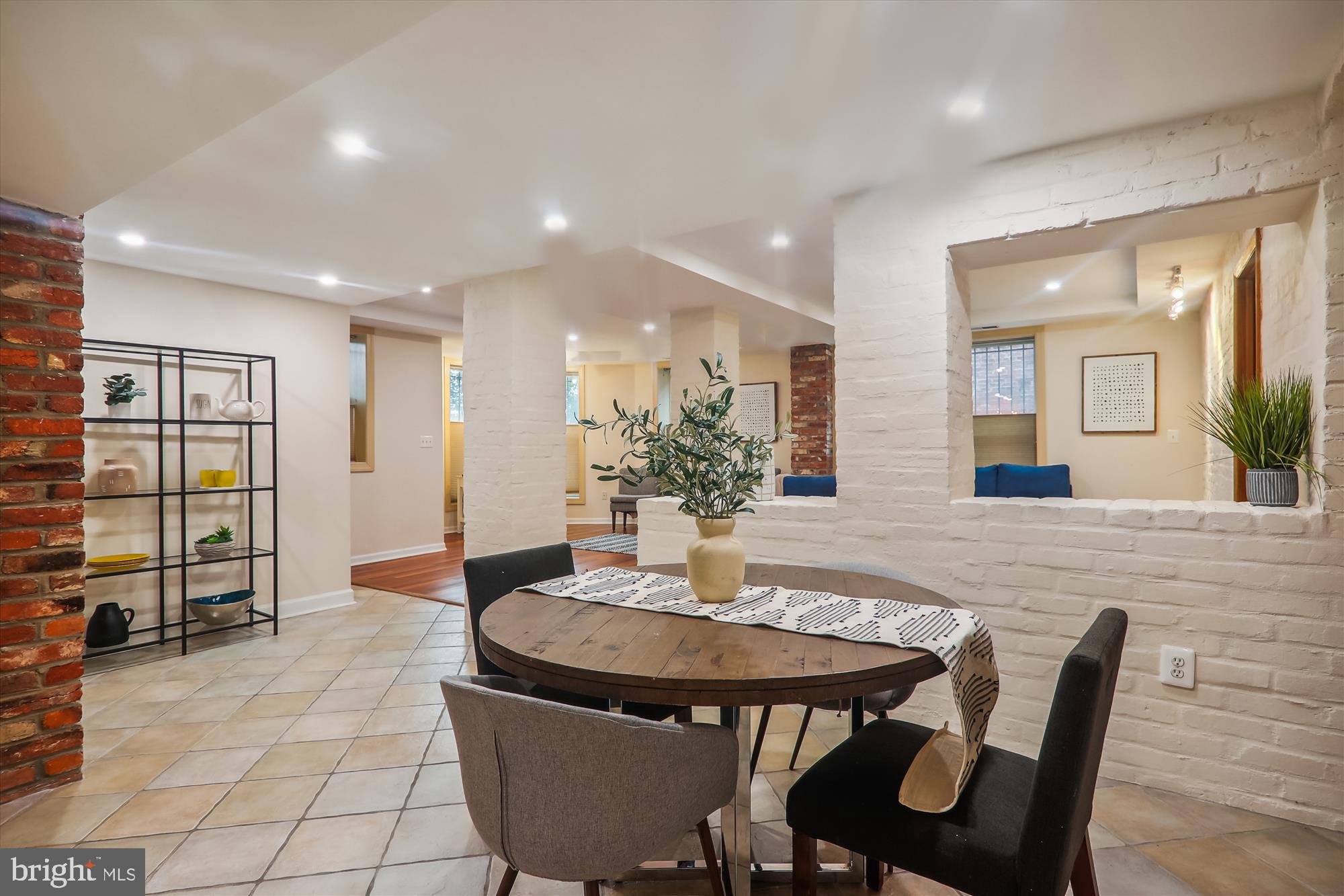 2038 18th Street Northwest, Unit T1 Washington, DC 20009 - Photo 18 of 42