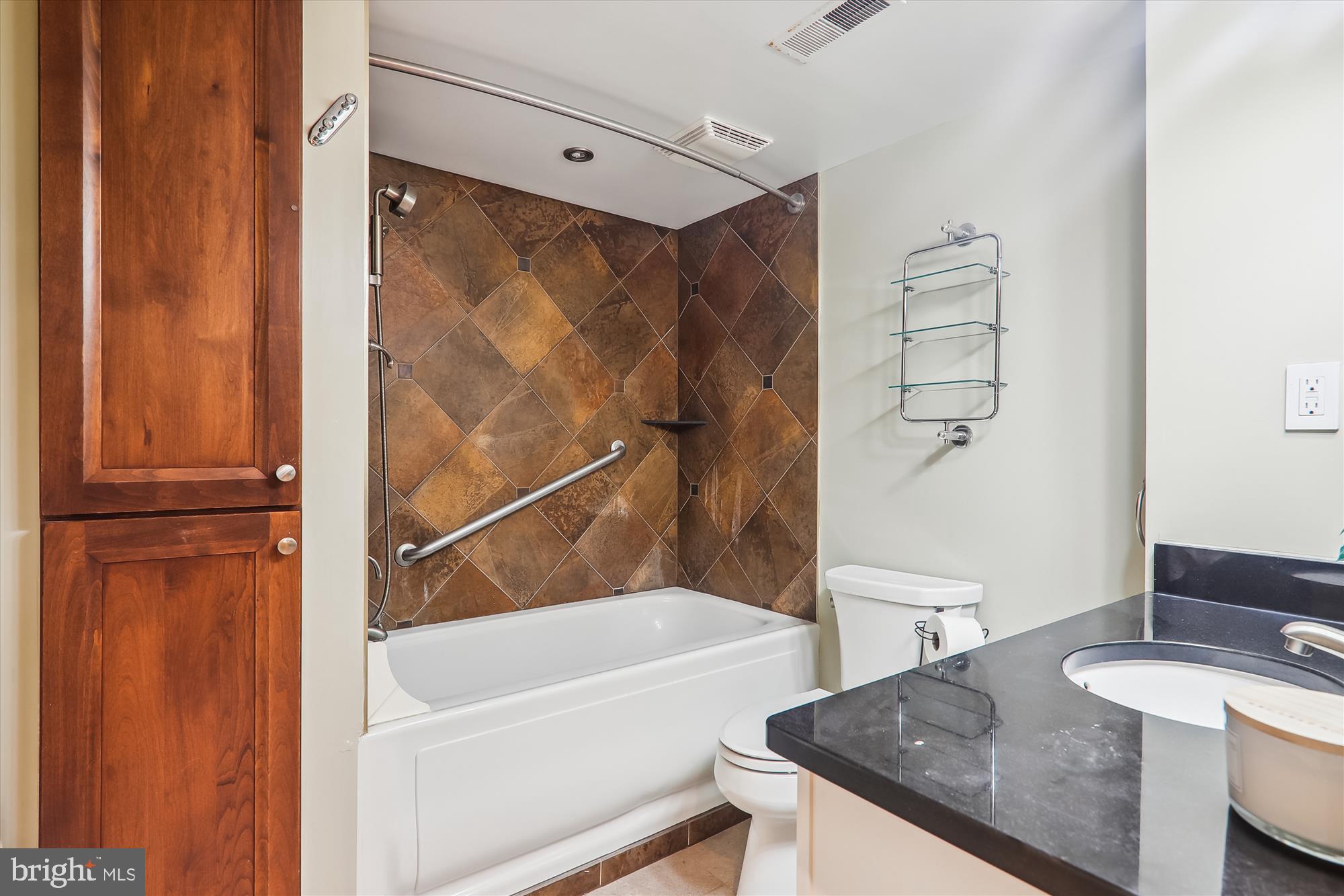 2038 18th Street Northwest, Unit T1 Washington, DC 20009 - Photo 29 of 42