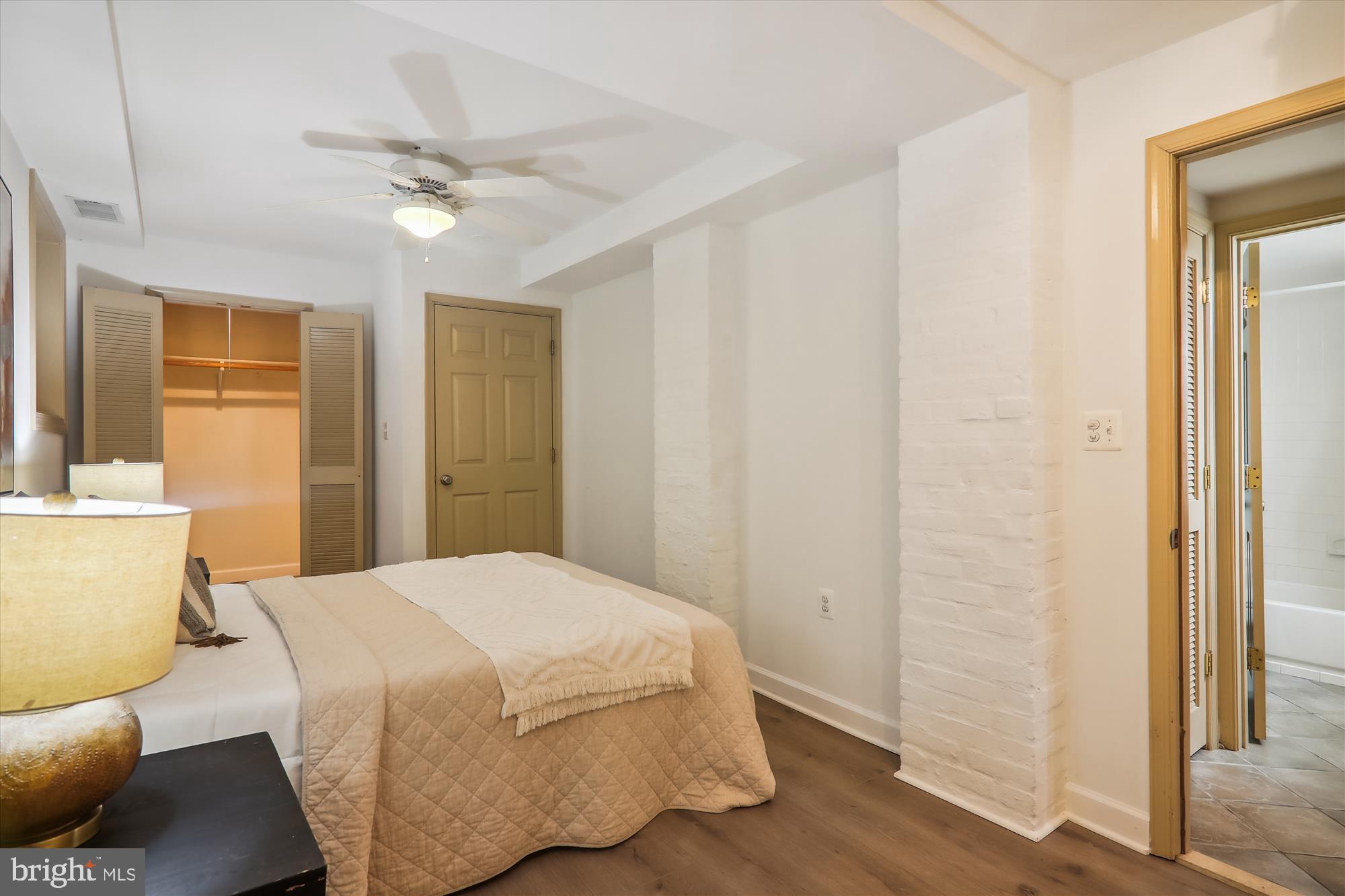 2038 18th Street Northwest, Unit T1 Washington, DC 20009 - Photo 34 of 42