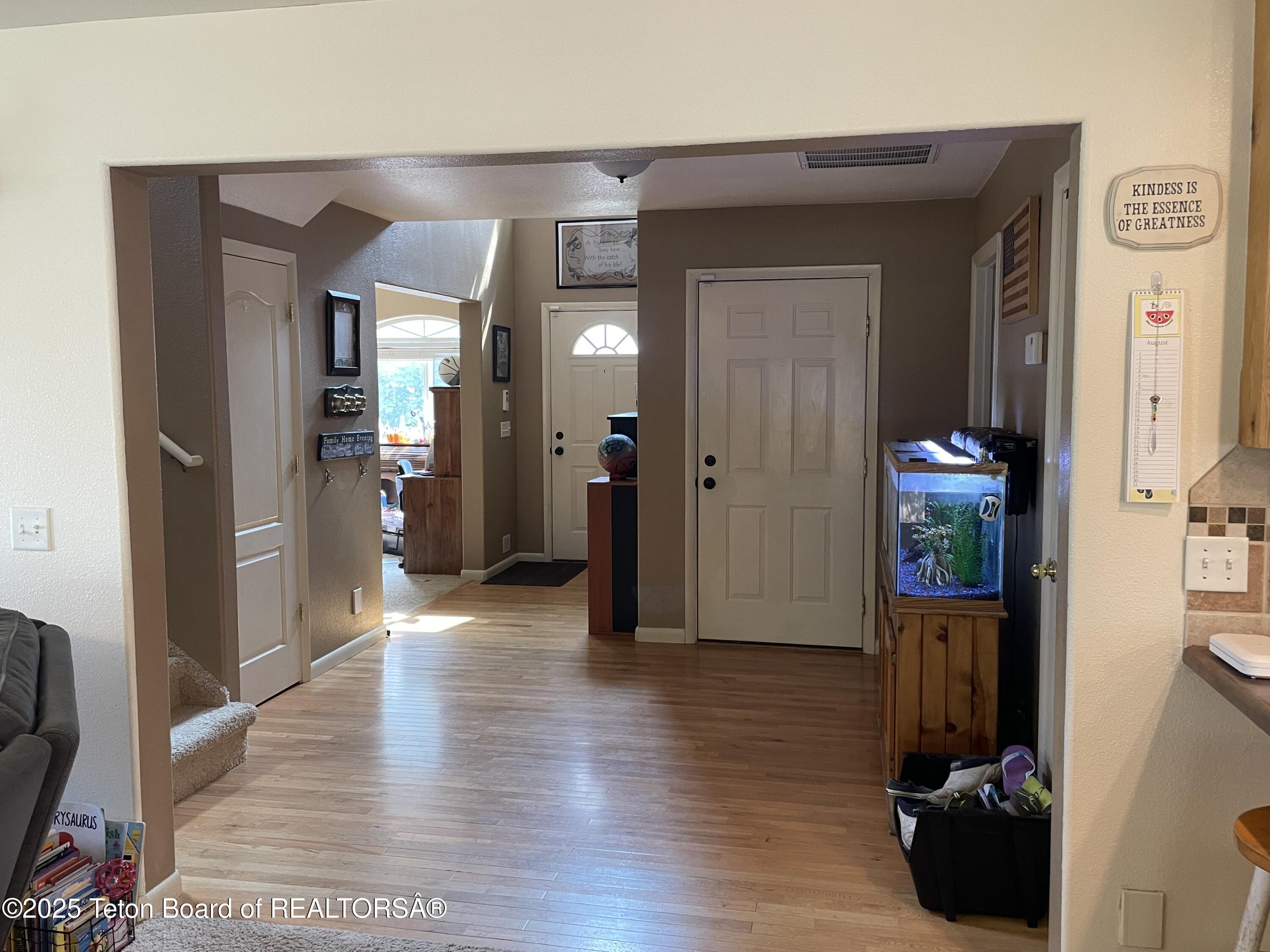 417 Grizzly Road Thayne, WY 83127 - Photo 9 of 25 entry