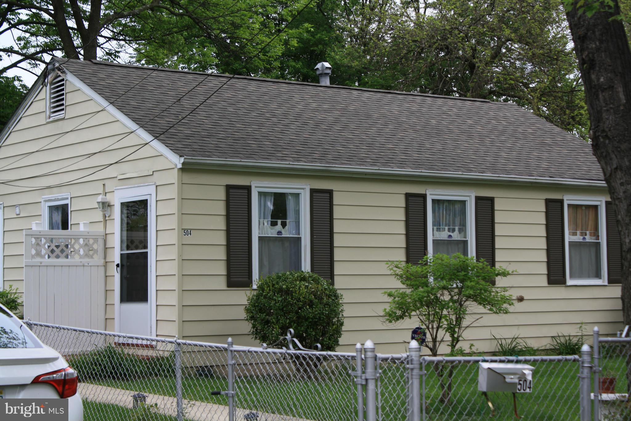504 Pinewood Road Rockville, MD 20850 - Photo 1 of 10 Exterior (Front)