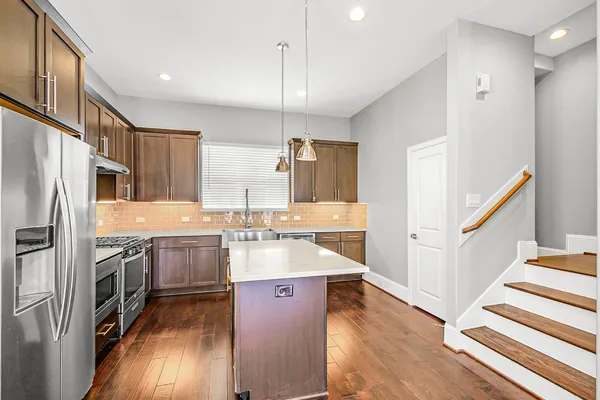 $2,600 | 411 North Nagle Street, Unit A, Houston, TX 77003