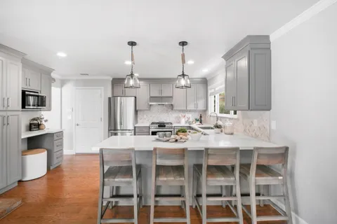 $2,300,000 | 1671 Elwood Drive, Los Gatos, CA 95032