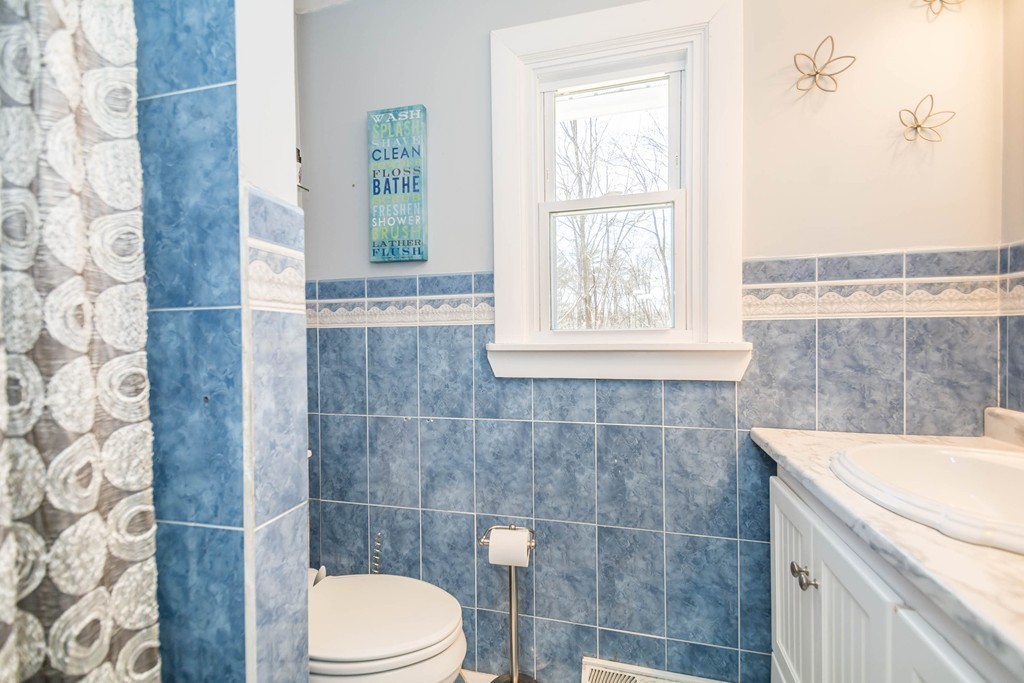 33 Sleigh Road Chelmsford, MA 01824 - Photo 25 of 30 Gallery Image 25