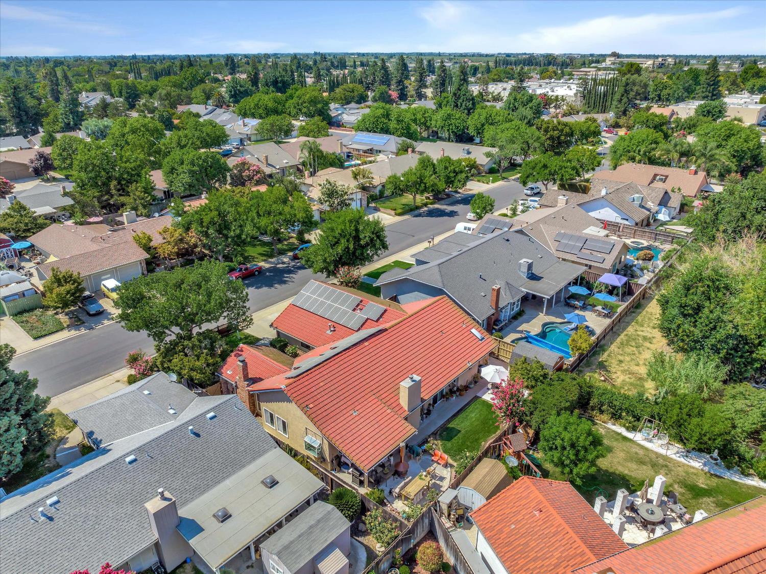 1412 Seneca Place Modesto, CA 95358 - Photo 51 of 62 an aerial view of residential houses with outdoor space