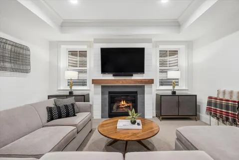 $1,749,000 | 4041 Johnson Avenue, Western Springs, IL 60558