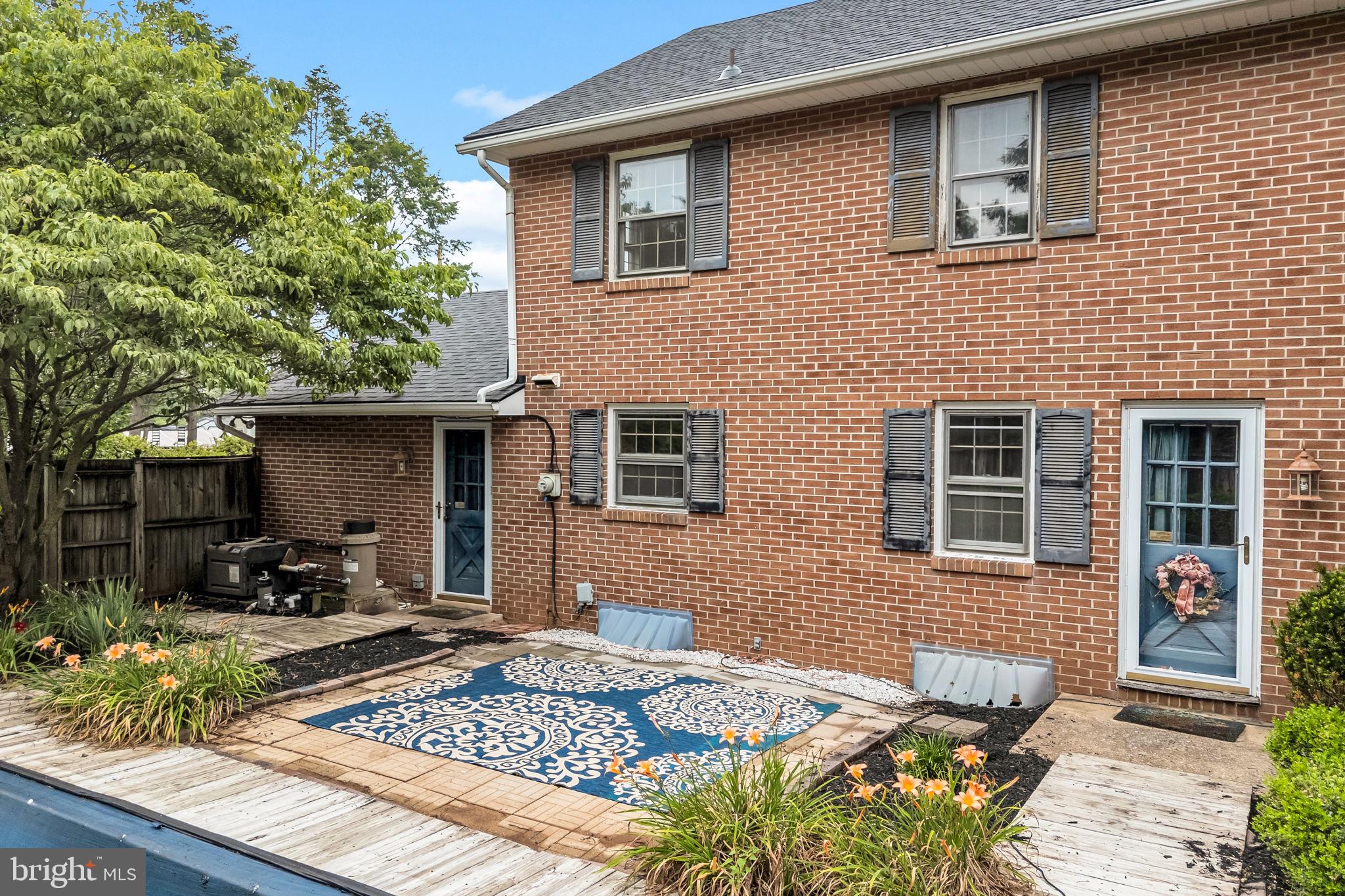 811 Greenbriar Road York, PA 17404 - Photo 12 of 57 Gallery Image 12