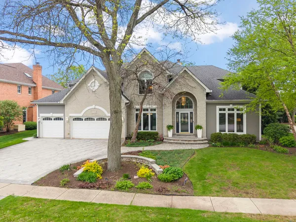$1,299,000 | 2S370 Canterbury Court, Glen Ellyn, IL 60137