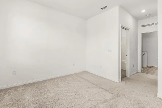 $795,000 | 1609 Holly Leaf Way, Oceanside, CA 92056