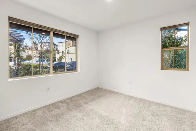 $795,000 | 1609 Holly Leaf Way, Oceanside, CA 92056