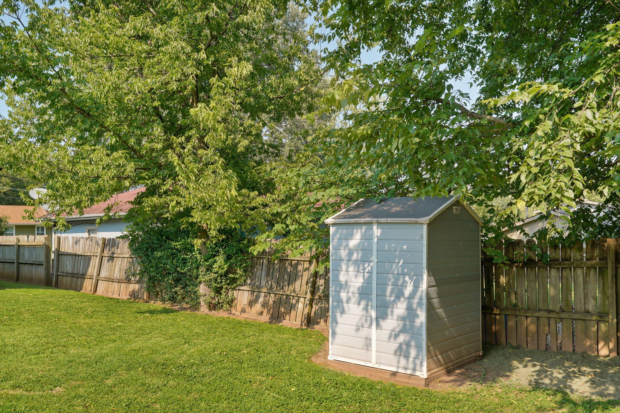 3222 West Olive Street Springfield, MO 65802 - Photo 26 of 30 3222 W Olive St-28