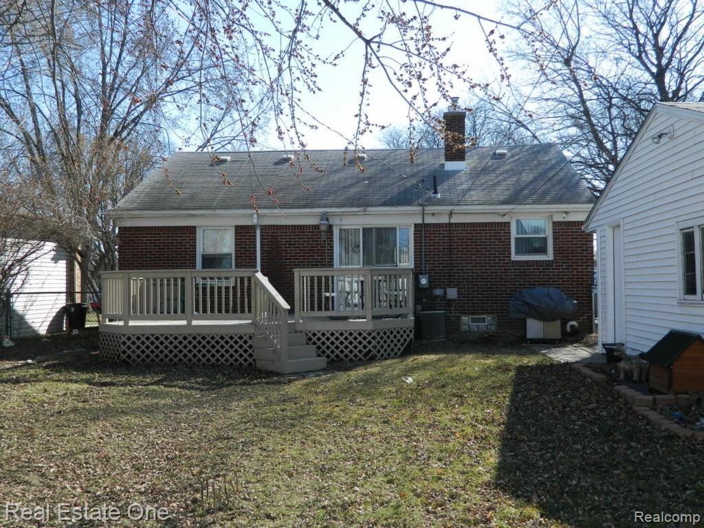 15784 Champaign Road Allen Park, MI 48101 - Photo 2 of 24 BACK OF HOME