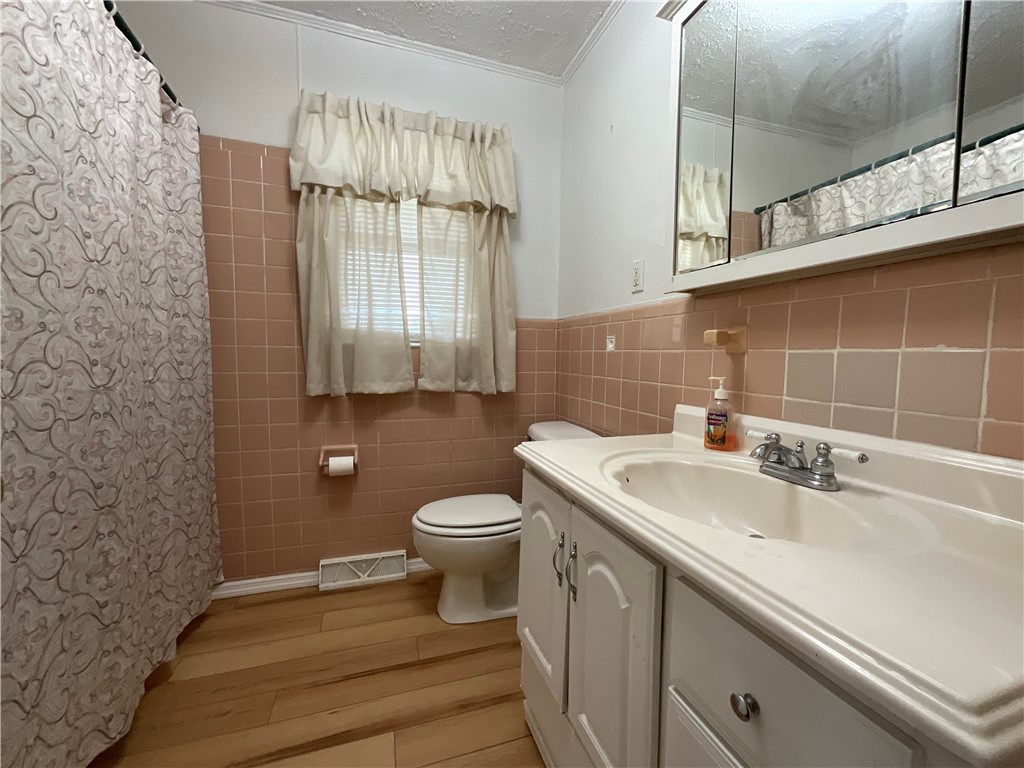 133 Julian Drive Seneca, SC 29678 - Photo 21 of 40