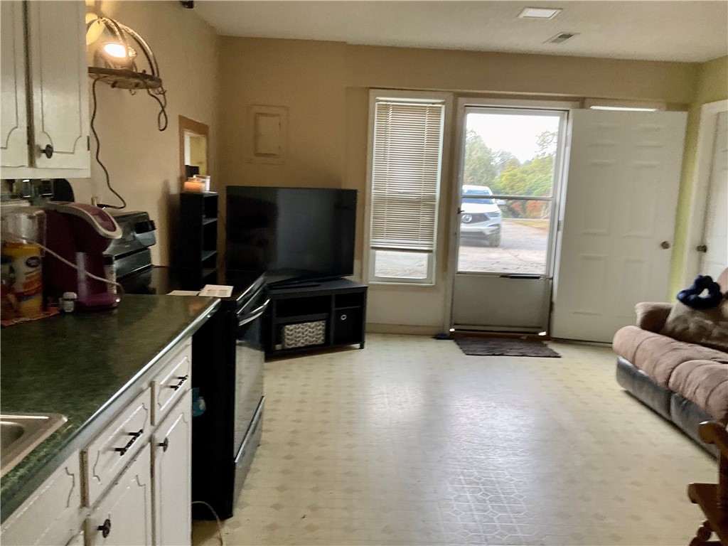 133 Julian Drive Seneca, SC 29678 - Photo 32 of 40