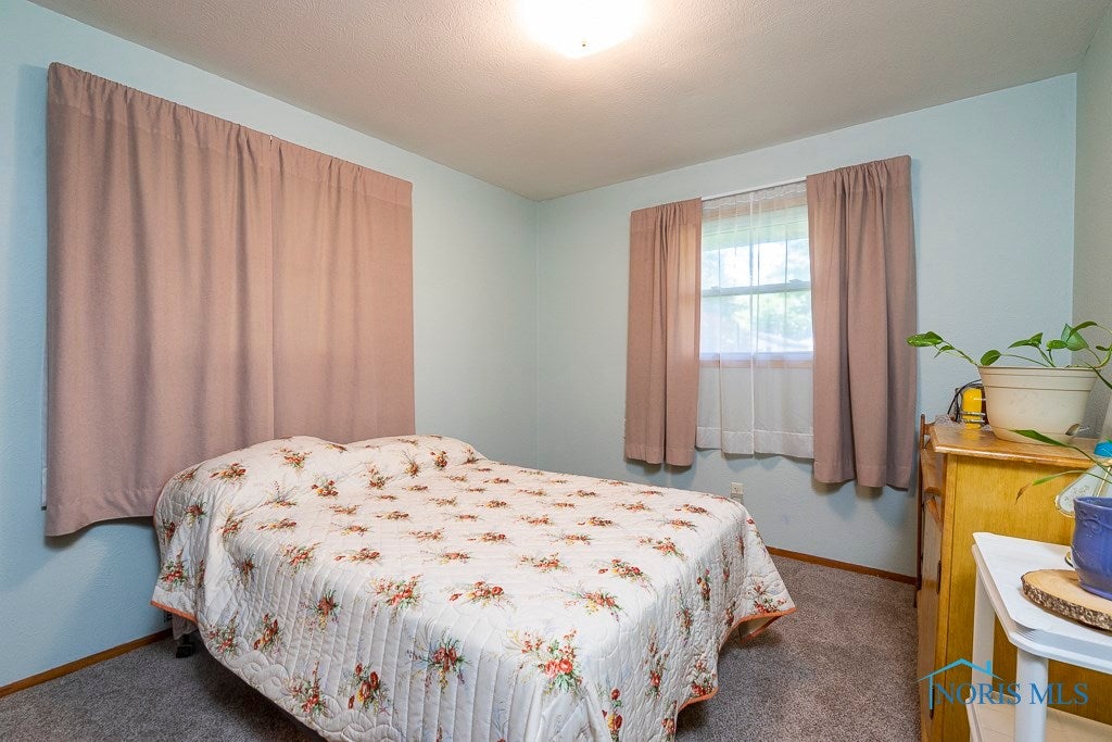 908 Jean Road Toledo, OH 43615 - Photo 21 of 26 Gallery Image 21