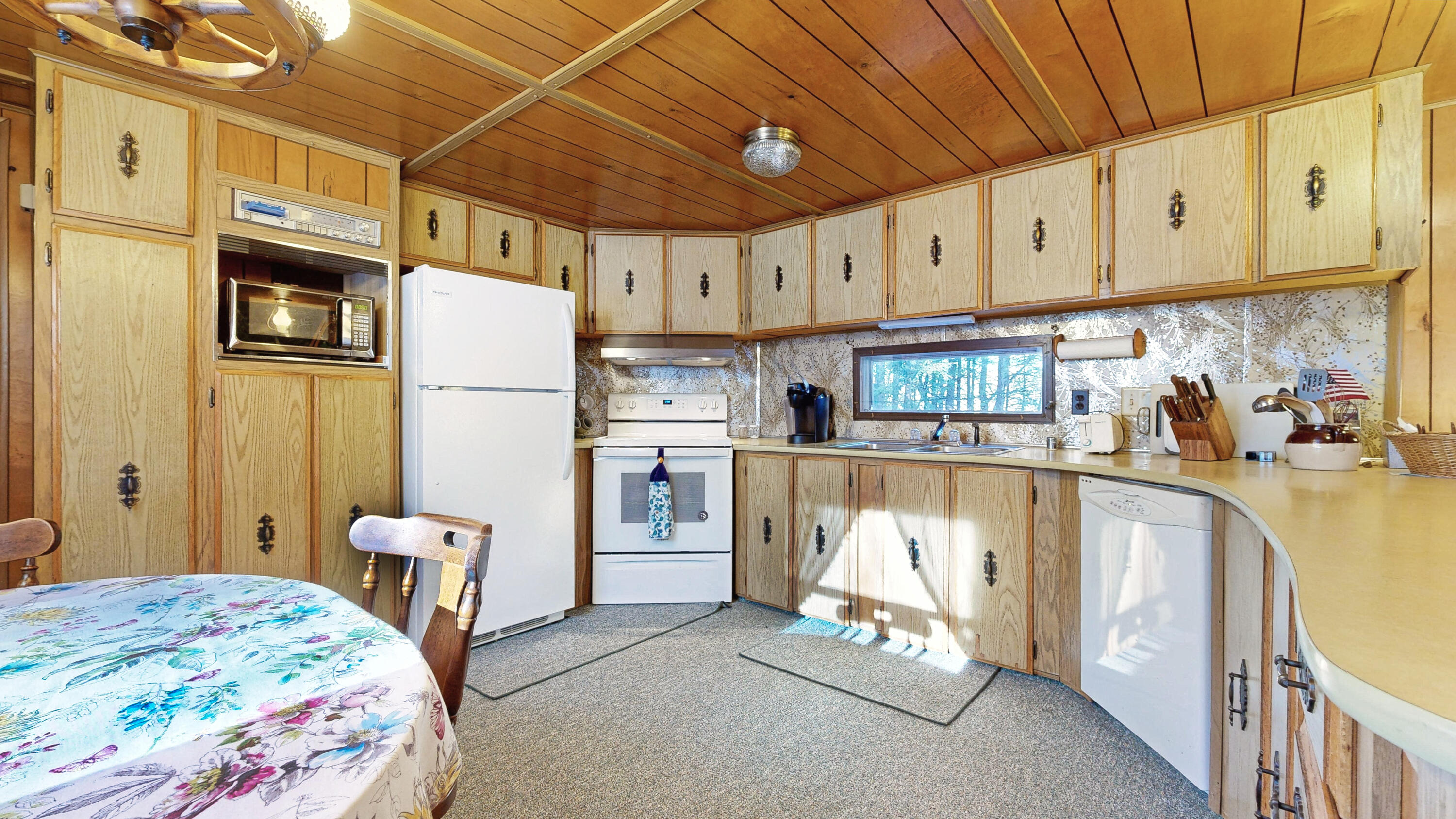 10 Racoon Way Norway, ME 04268 - Photo 29 of 76 10-Racoon-Way-Norway-ME-02122024_165233
