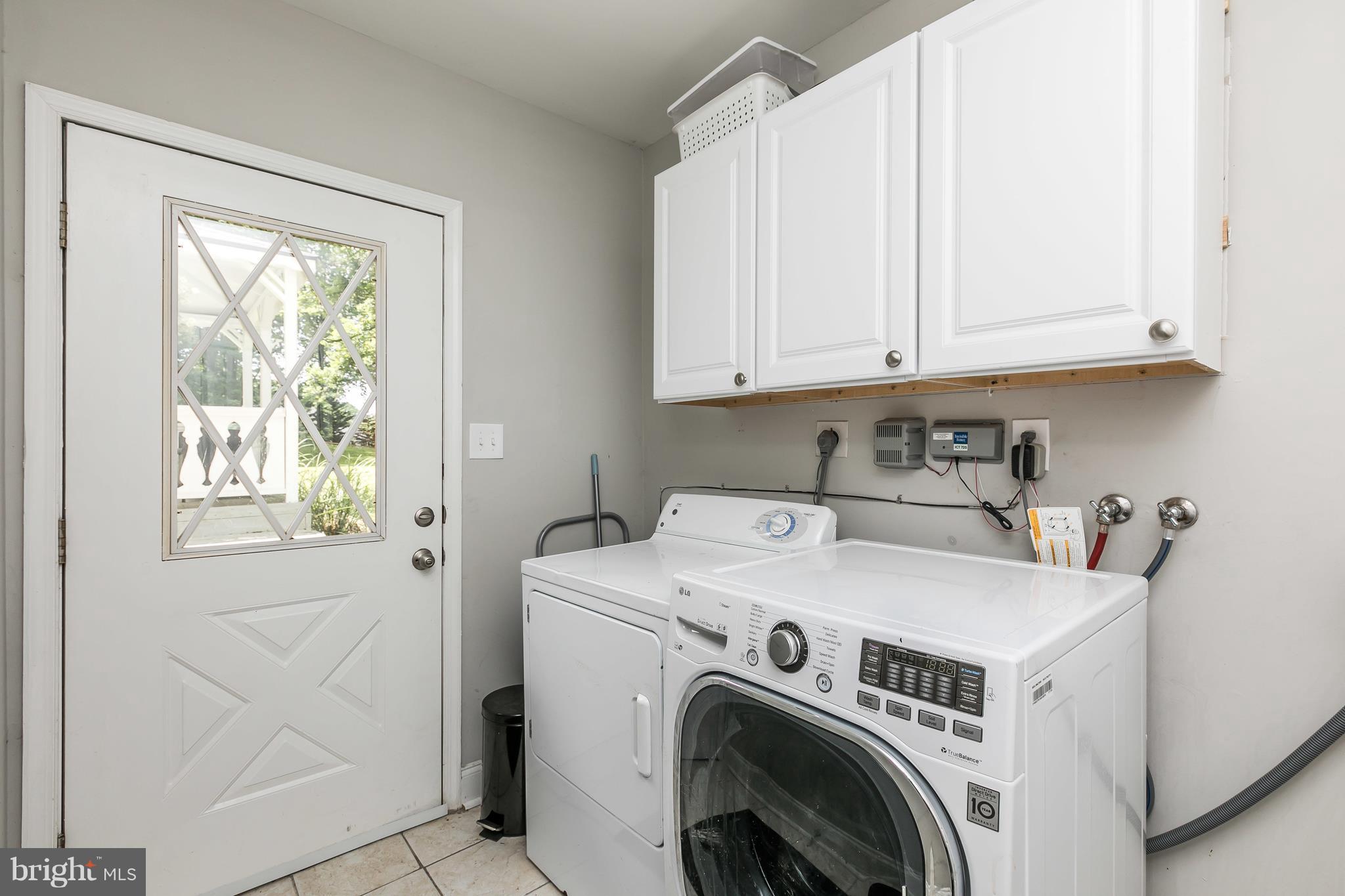 2905 Paper Mill Road Phoenix, MD 21131 - Photo 12 of 29 a utility room with dryer and washer