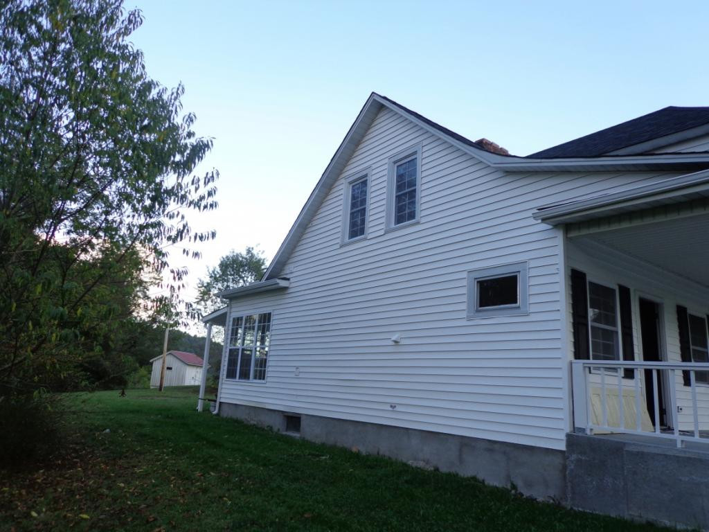 178 Church Street Butler, TN 37640 - Photo 2 of 18 Photo 2