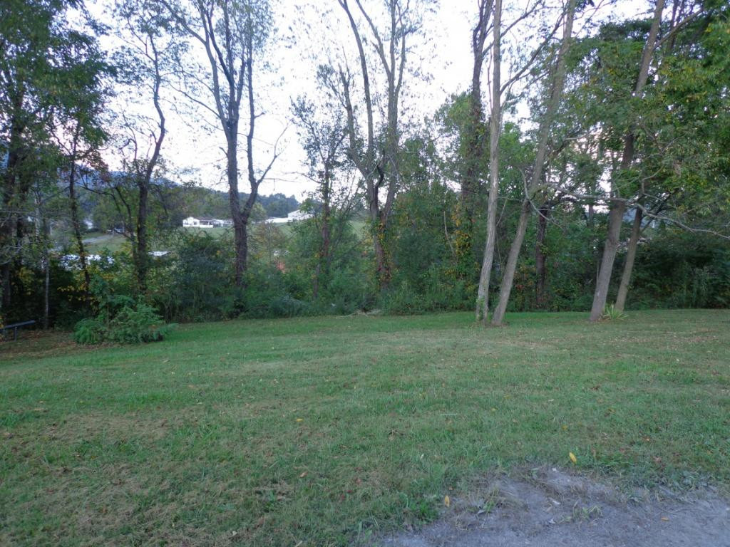178 Church Street Butler, TN 37640 - Photo 5 of 18 Photo 5