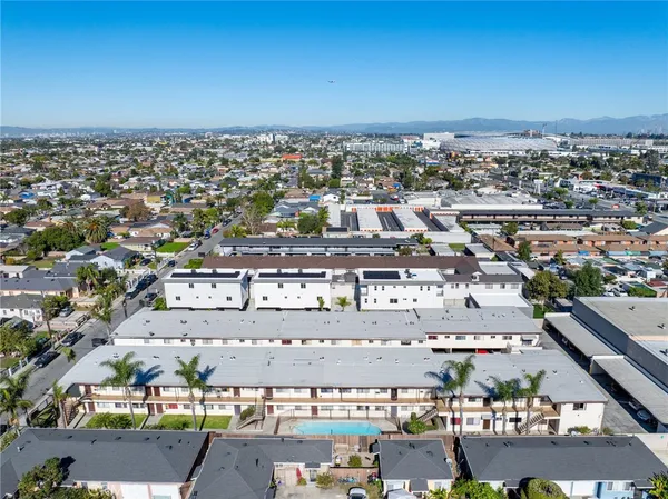 $4,499,000 | 10936 South Osage Avenue, Inglewood, CA 90304