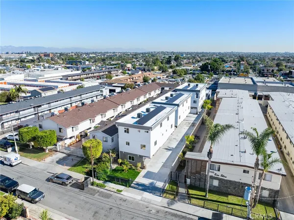 $4,499,000 | 10936 South Osage Avenue, Inglewood, CA 90304