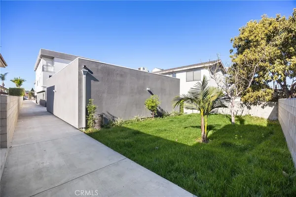 $4,499,000 | 10936 South Osage Avenue, Inglewood, CA 90304