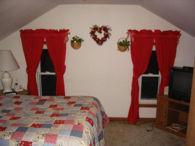 112 Clamsteam Road Halfmoon, NY 12065 - Photo 8 of 9 Photo 8