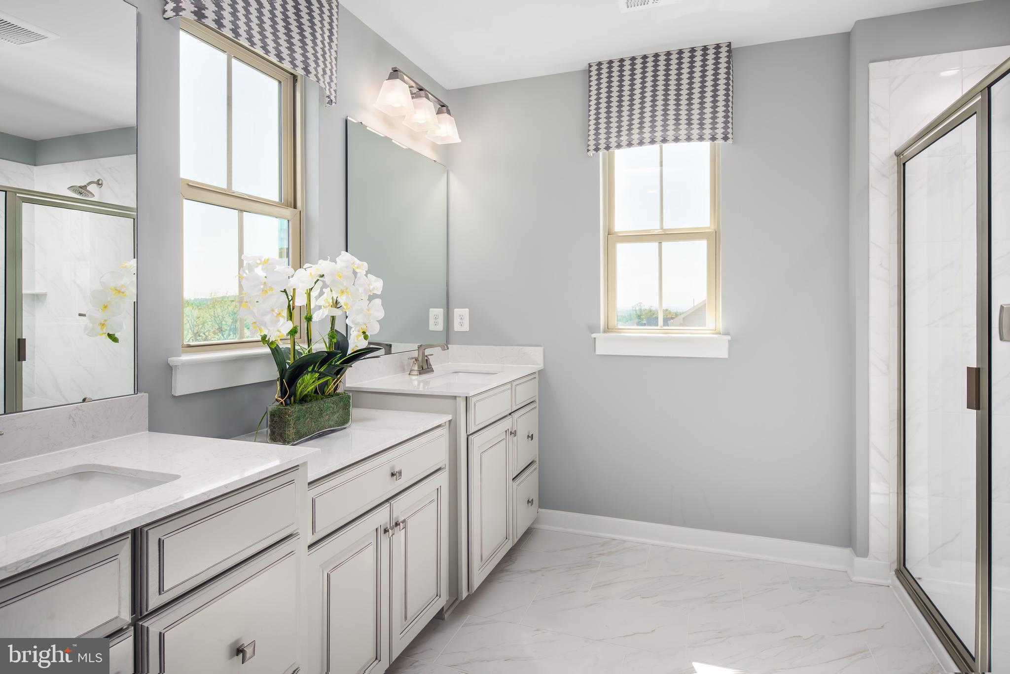 14501 Quarry View Road Brandywine, MD 20613 - Photo 28 of 35 Owner's Bathroom with Walk In Shower