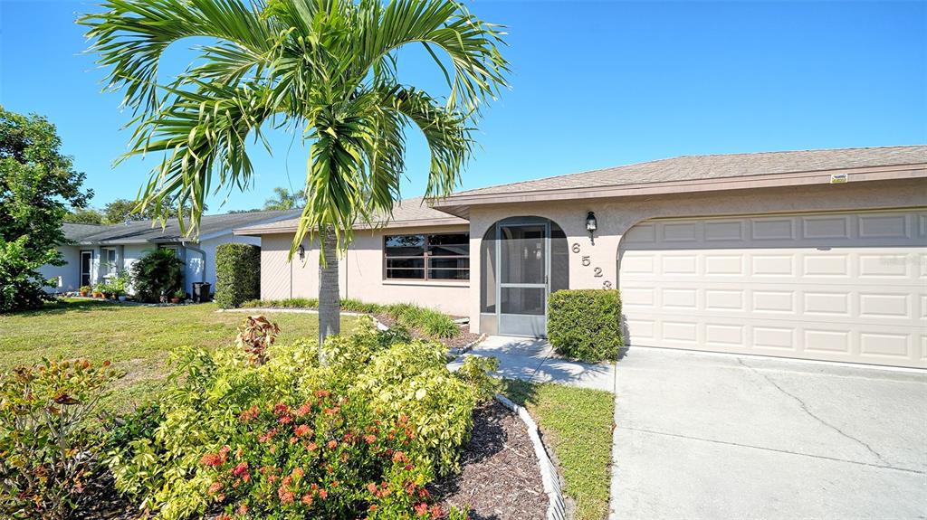 6523 Jarvis Road Sarasota, FL 34241 - Photo 7 of 42 Gallery Image 7