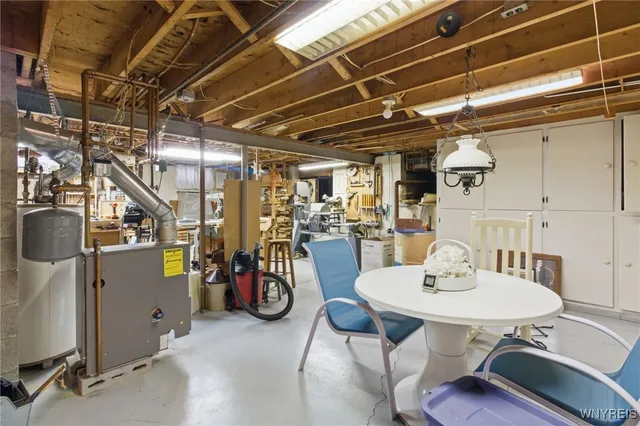 $369,900 | 90 Swanson Terrace, Amherst, NY 14221