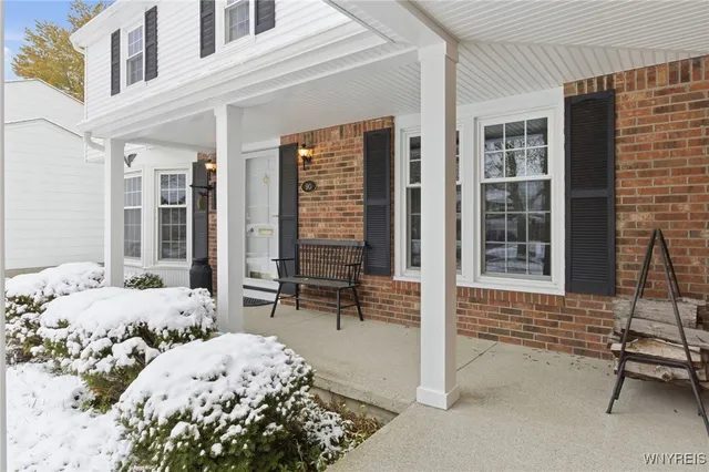$369,900 | 90 Swanson Terrace, Amherst, NY 14221