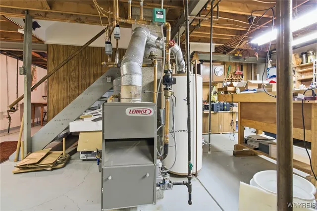 $369,900 | 90 Swanson Terrace, Amherst, NY 14221