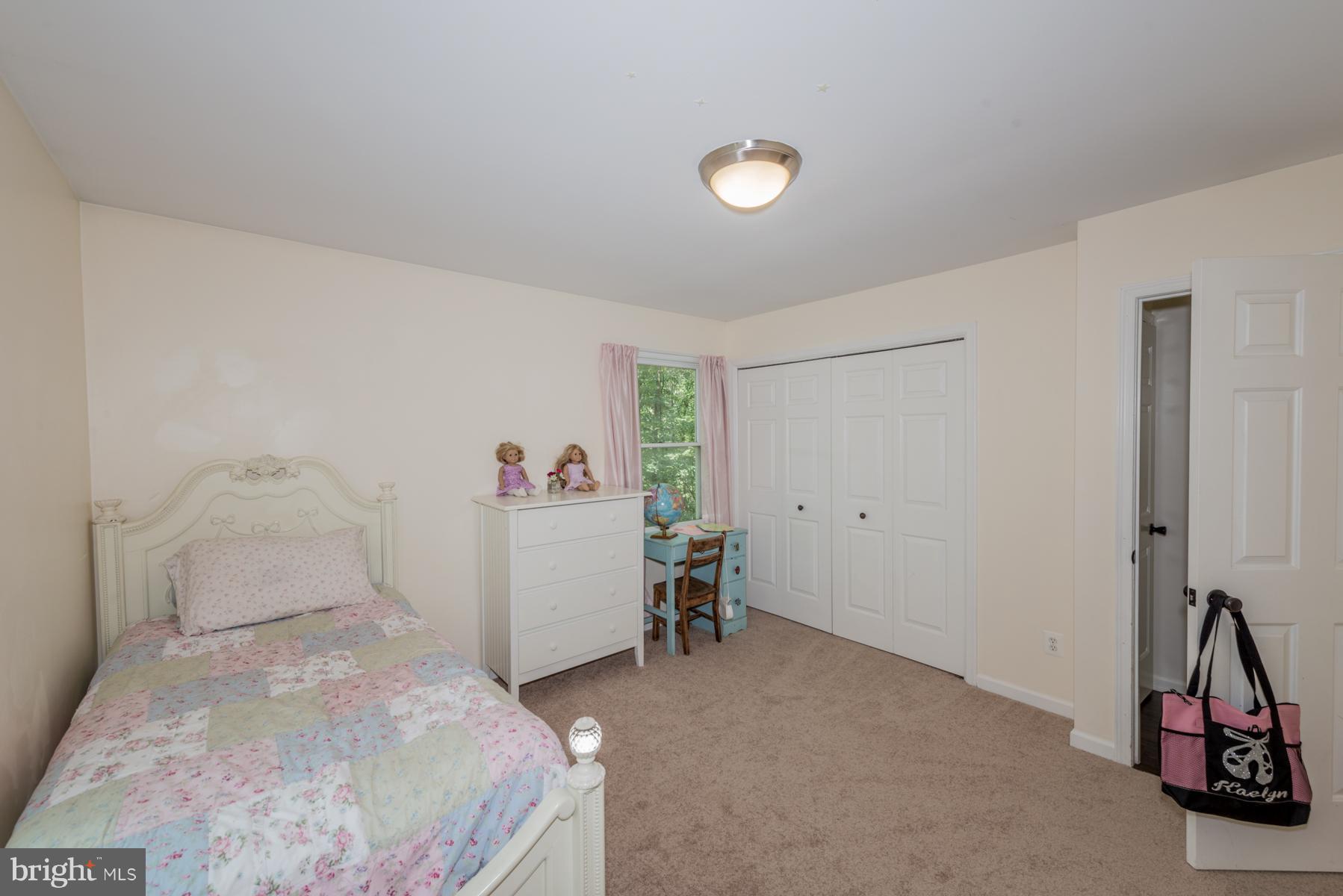 14114 Harrisville Road Mount Airy, MD 21771 - Photo 11 of 23 Bedroom