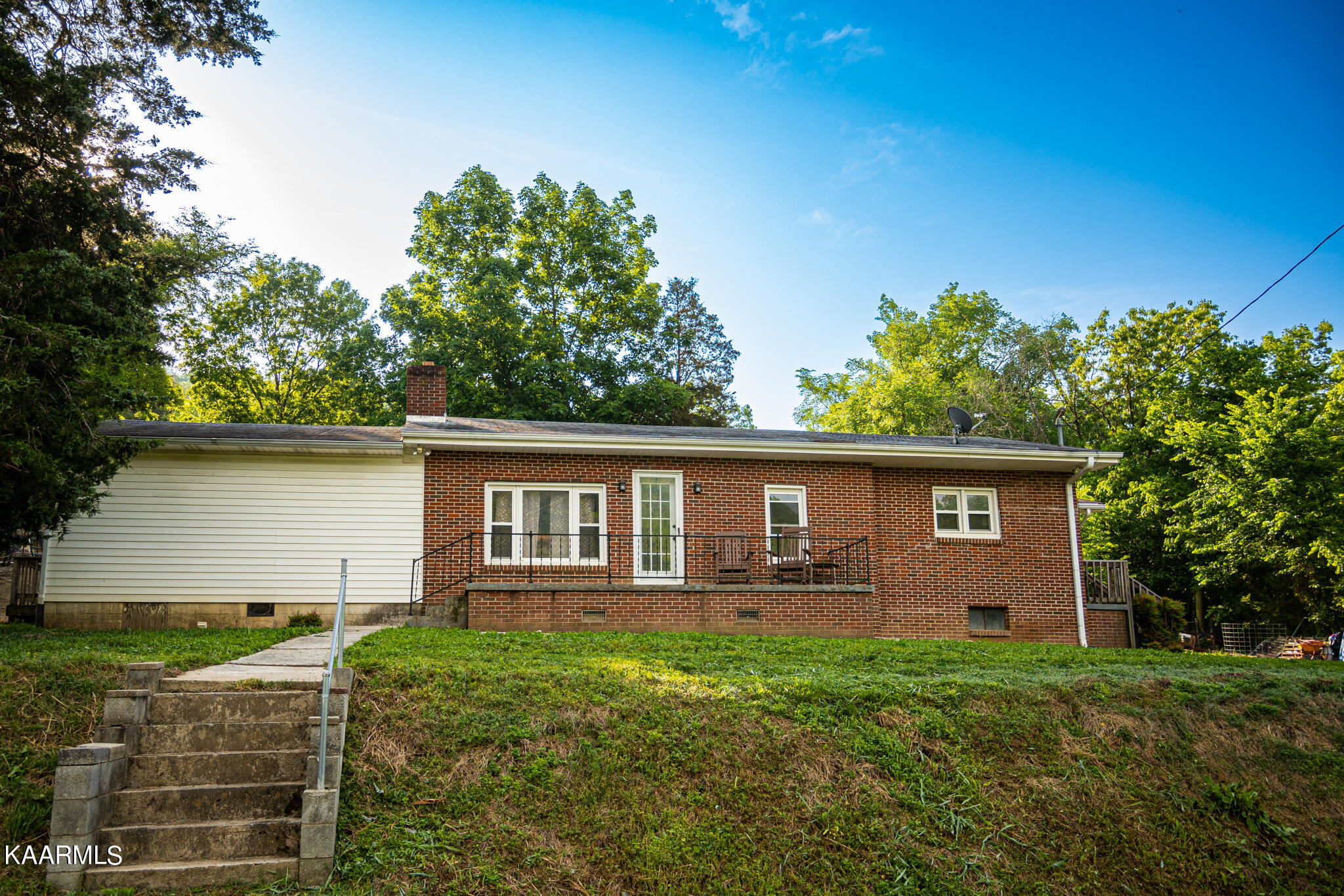 575 Branch Road Blaine, TN 37709 - Photo 10 of 27 Blaine_farmhouse_JPGsmall-01