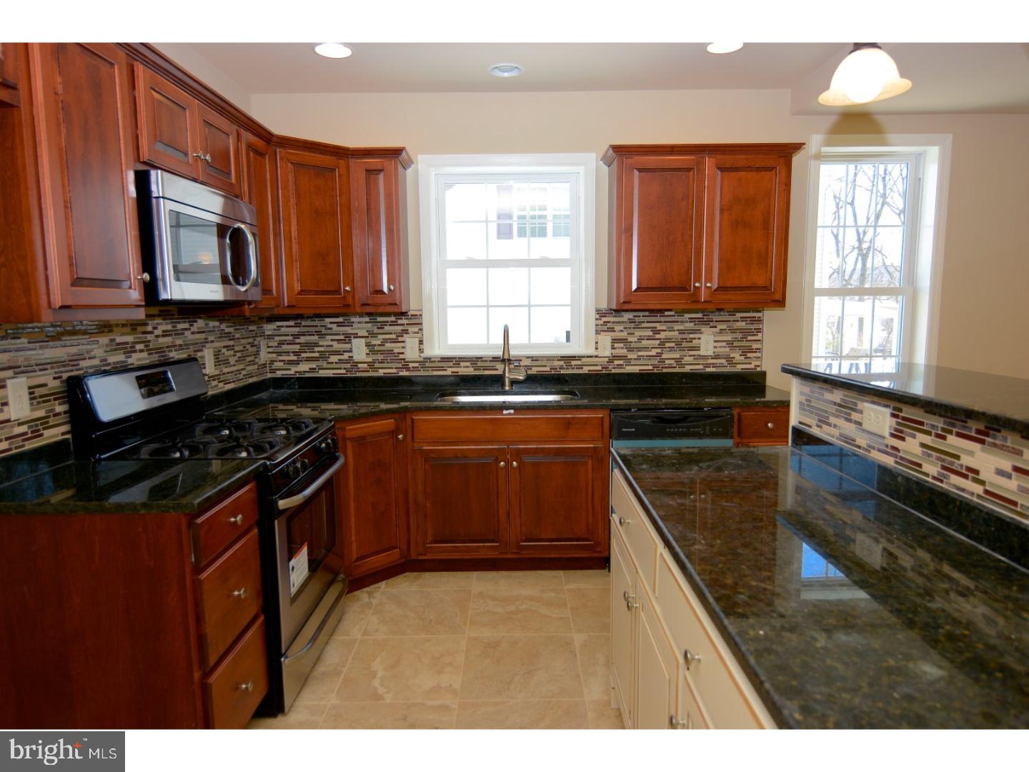 654 Ebersole Road Reading, PA 19605 - Photo 5 of 19 Gallery Image 5