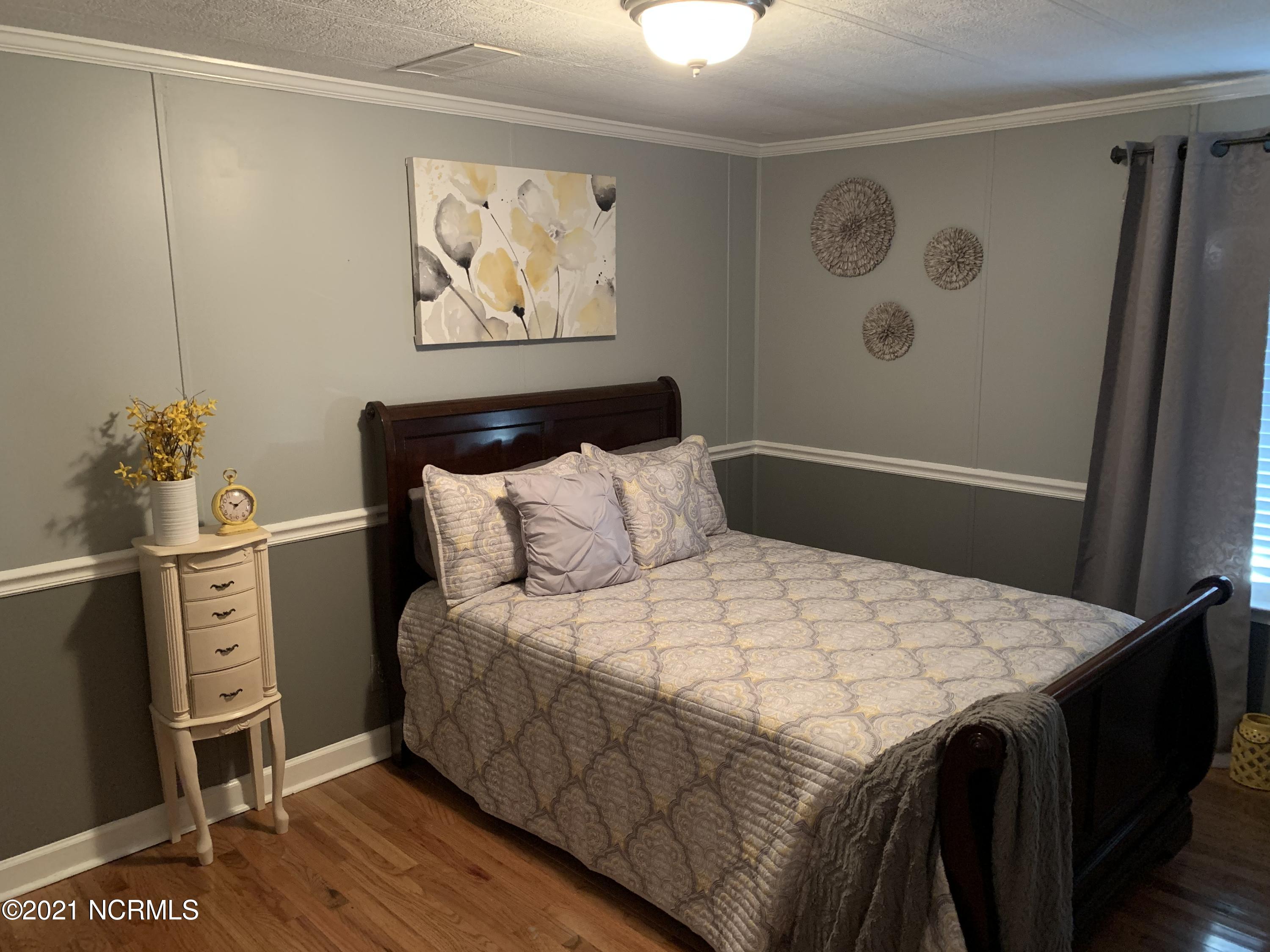 2056 Gallowaytown Road Hartsville, SC 29550 - Photo 11 of 20 IMG_1493