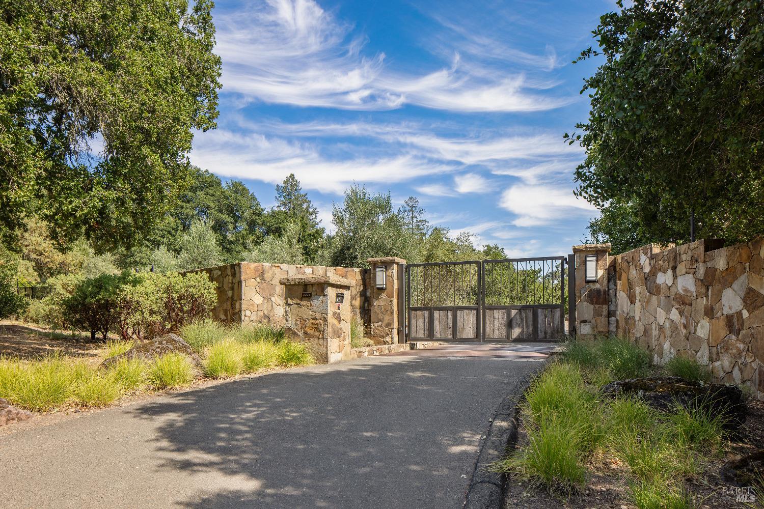 232 North Fork Crystal Springs Road St. Helena, CA 94574 - Photo 3 of 84