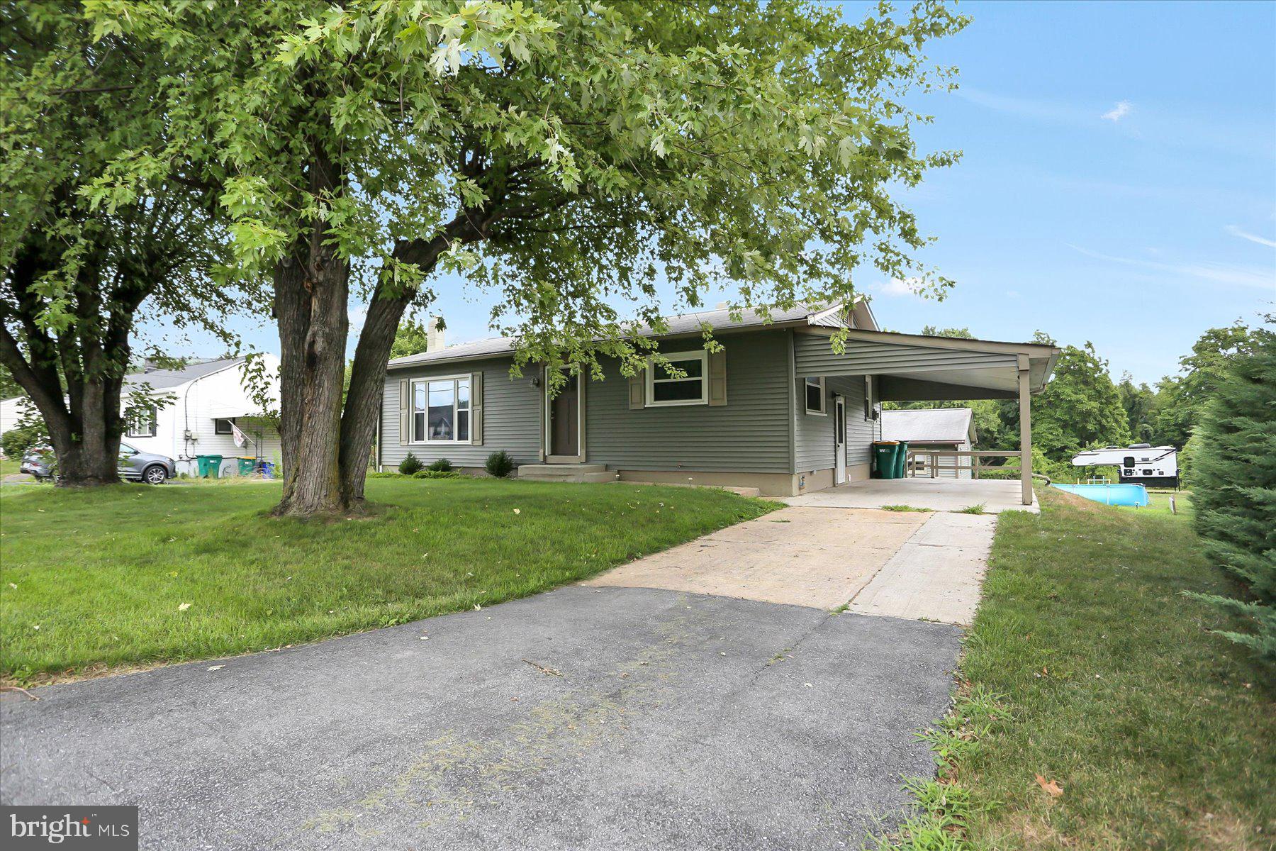 220 Salt Road Enola, PA 17025 - Photo 2 of 31 Gallery Image 2