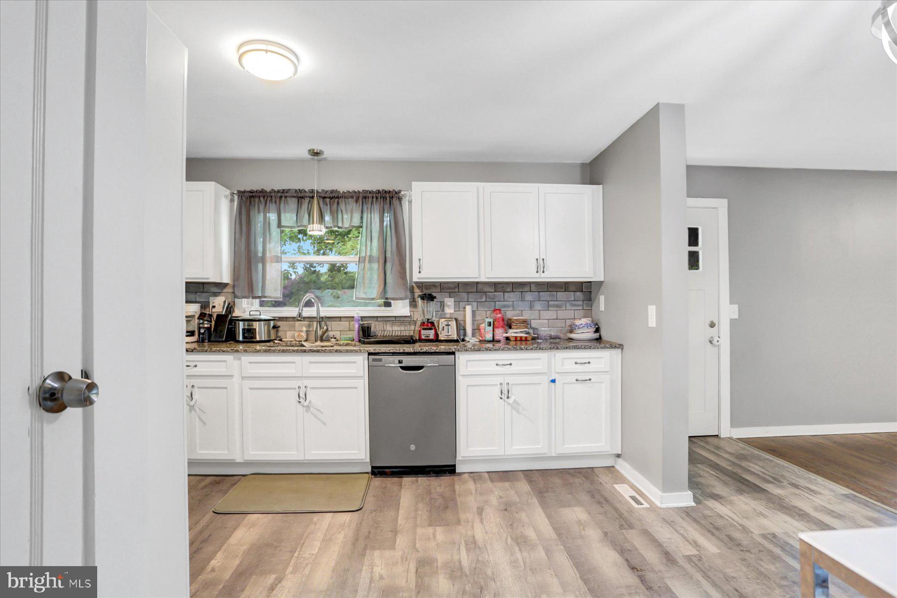 220 Salt Road Enola, PA 17025 - Photo 8 of 31 Gallery Image 8