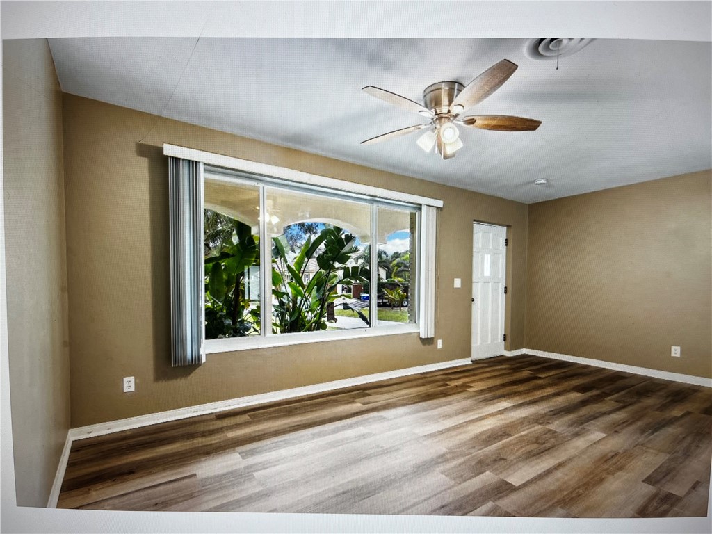 515 Cypress Road Vero Beach, FL 32963 - Photo 3 of 14