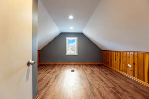 $275,000 | 3424 West 73rd Street, Chicago, IL 60629
