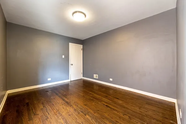 $275,000 | 3424 West 73rd Street, Chicago, IL 60629