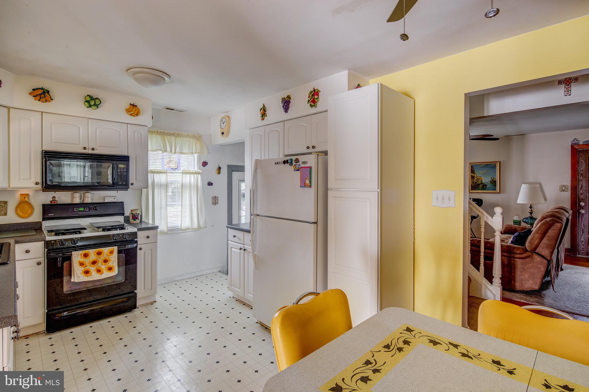 405 Henry Street Riverside, NJ 08075 - Photo 15 of 23