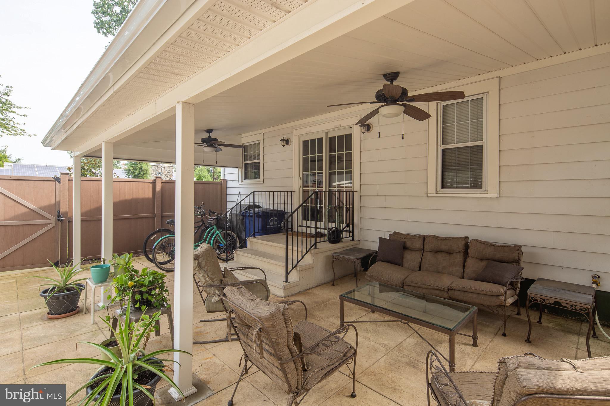 405 Henry Street Riverside, NJ 08075 - Photo 5 of 23