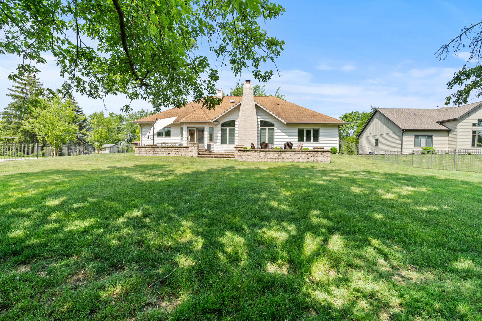 12203 Walker Road Lemont, IL 60439 - Photo 8 of 45 Gallery Image 8